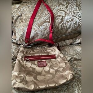 Coach Signature Daisy Khaki/Cherry Red Hobo  Rare Authentic F20064 NWT